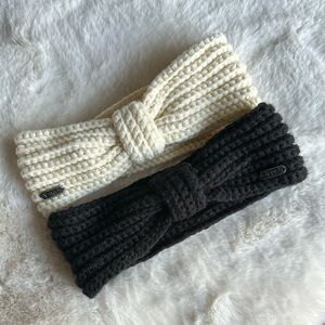 EUC Vans Cream and Black Knit Headbands